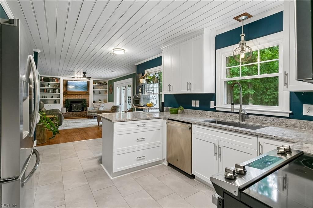 Photo of 8 Settlers Lane, Williamsburg, VA 23188 (MLS # 10635448)