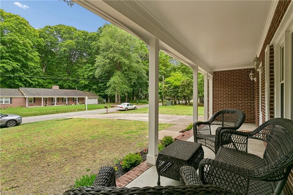 Photo of 8 Settlers Lane, Williamsburg, VA 23188 (MLS # 10635448)