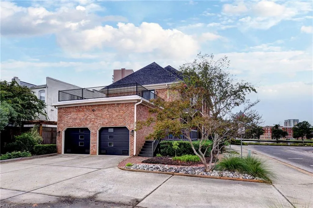 Norfolk, Virginia 23510, United States, 4 Bedrooms Bedrooms, ,4 BathroomsBathrooms,Residential,Active,223666