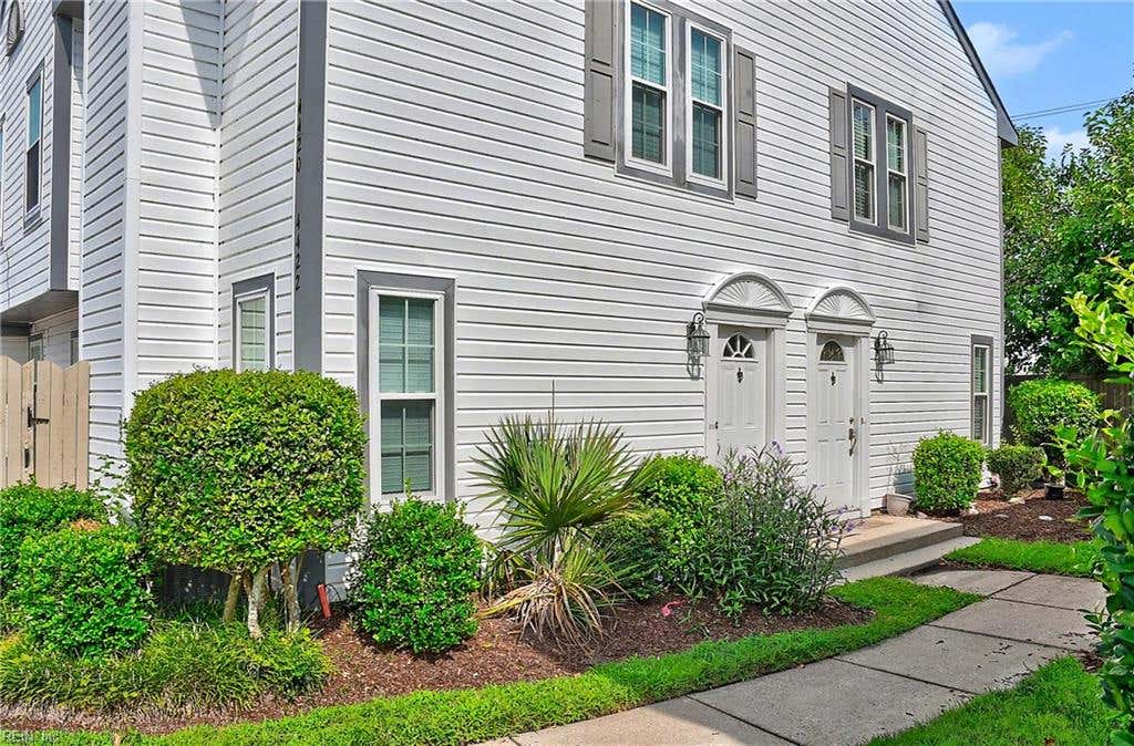 Photo of 4422 Segovia Court, Virginia Beach, VA 23462 (MLS # 10649087)