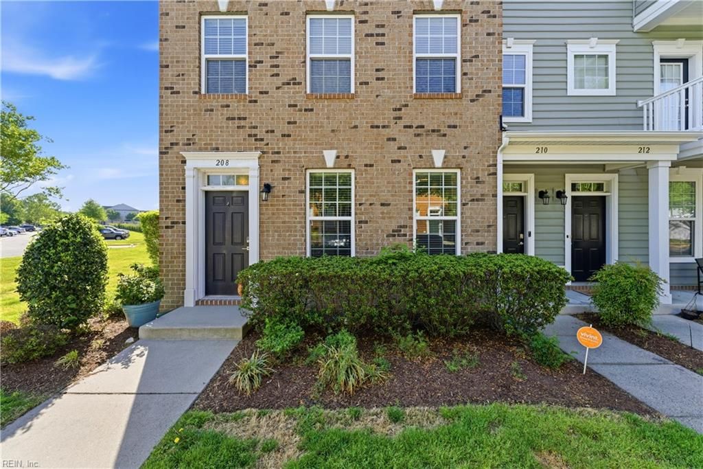 Photo of 208 Agate Street, Virginia Beach, VA 23462 (MLS # 10630317)