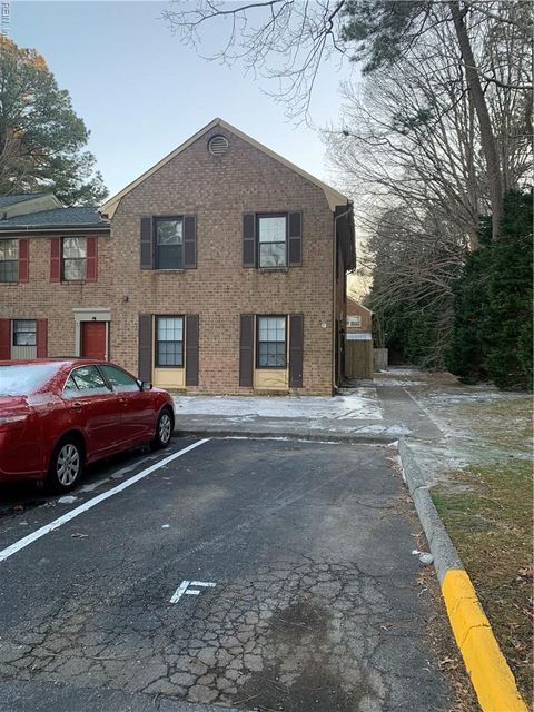 Photo of 14579 Old Courthouse Way #F, Newport News, VA 23608 (MLS # 10618156)