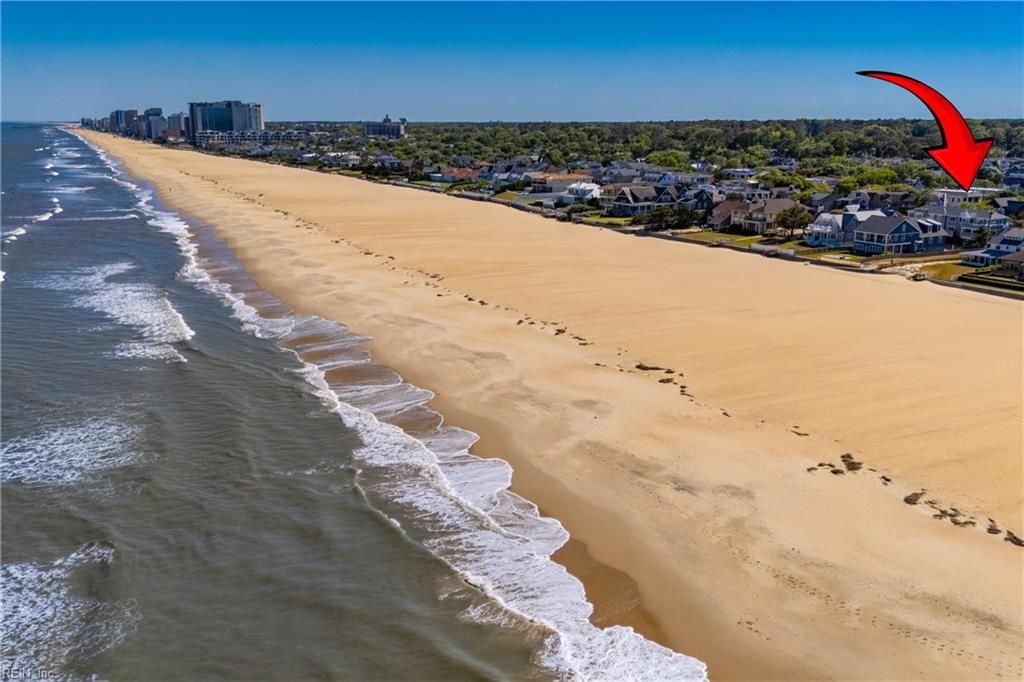 Virginia Beach, Virginia, 23451, United States, 4 Bedrooms Bedrooms, ,4 BathroomsBathrooms,Residential,Active,2044153