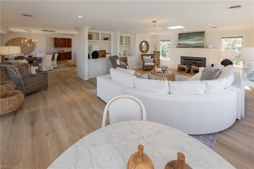 Virginia Beach, Virginia, 23451, United States, 4 Bedrooms Bedrooms, ,4 BathroomsBathrooms,Residential,Active,2044153