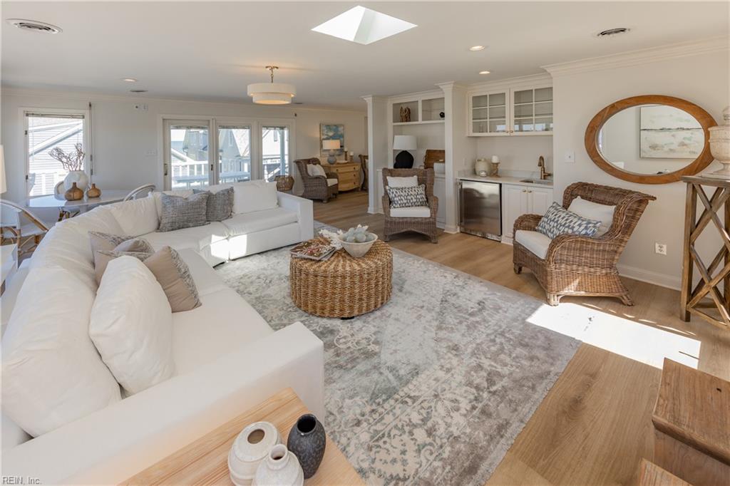 Virginia Beach, Virginia, 23451, United States, 4 Bedrooms Bedrooms, ,4 BathroomsBathrooms,Residential,Active,2044153