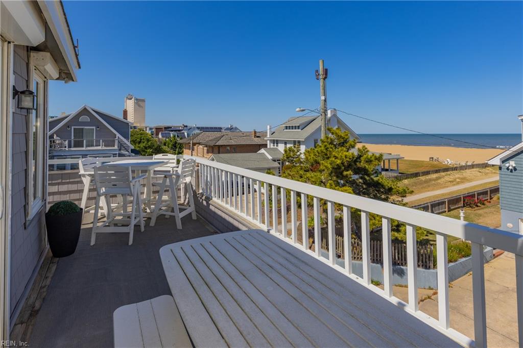 Virginia Beach, Virginia, 23451, United States, 4 Bedrooms Bedrooms, ,4 BathroomsBathrooms,Residential,Active,2044153