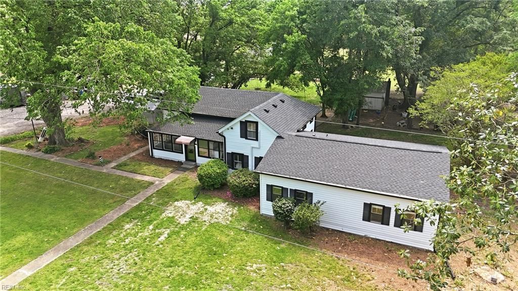 Photo of 5125 Ballahack Road, Chesapeake, VA 23322 (MLS # 10631550)