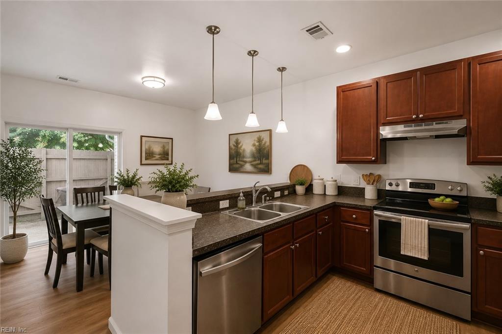Photo of 4548 Turnworth Arch Arch, Virginia Beach, VA 23456 (MLS # 10647913)