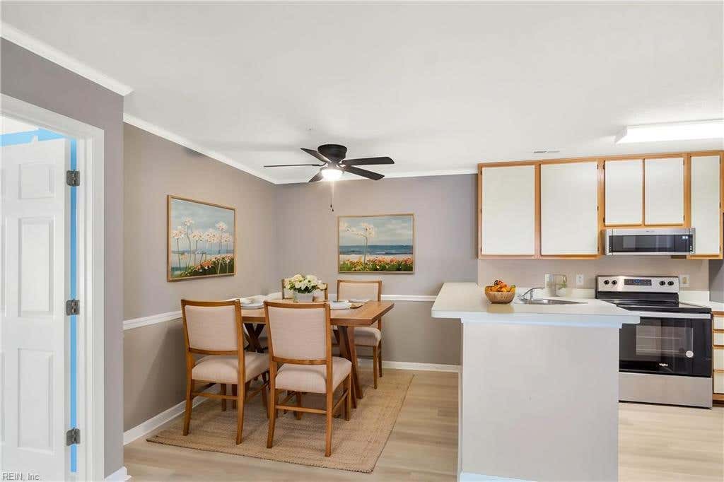 Photo of 102 Windsor Lane #F, Williamsburg, VA 23185 (MLS # 10642439)