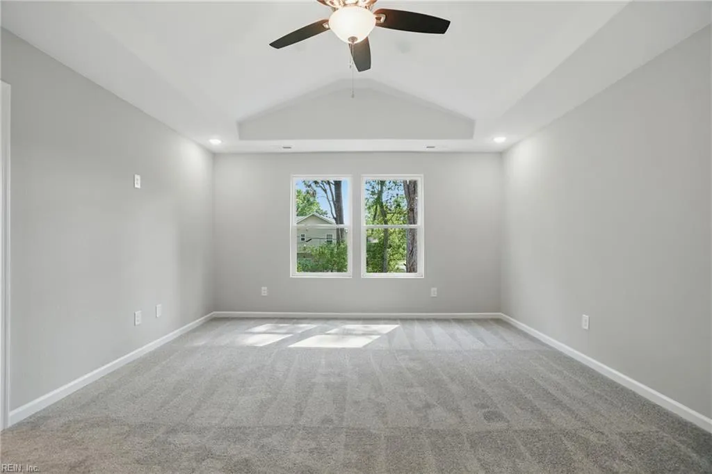 Norfolk, Virginia 23513, United States, 4 Bedrooms Bedrooms, ,3 BathroomsBathrooms,Residential,Active,178196