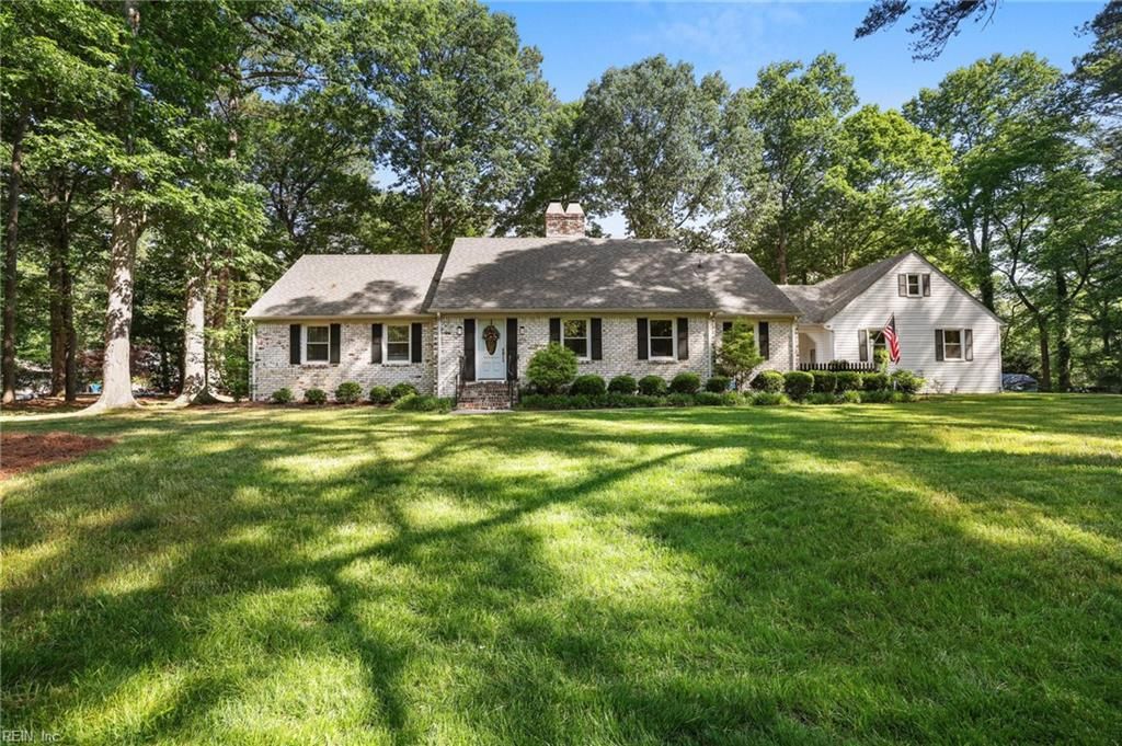 Photo of 616 Lynn Shores Drive, Virginia Beach, VA 23452 (MLS # 10635998)