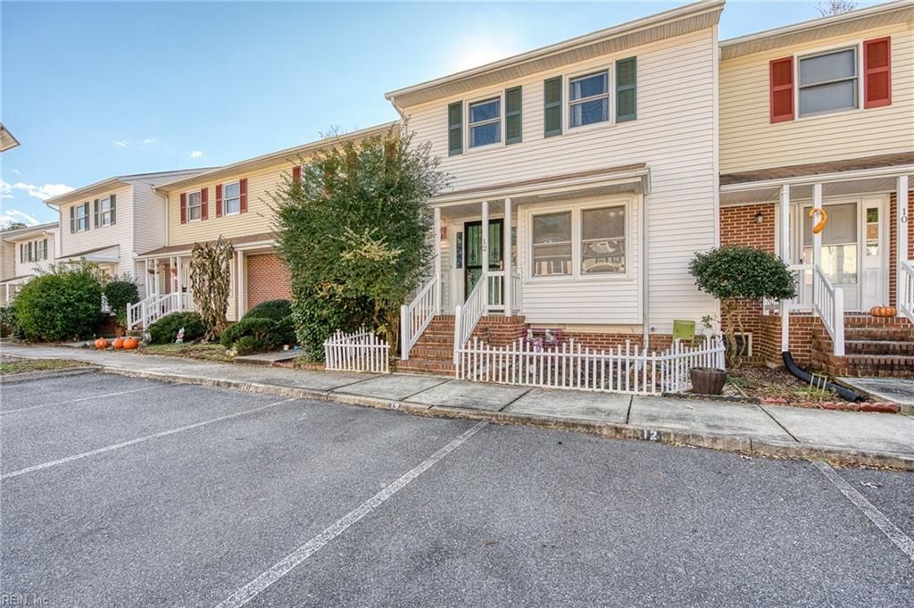 Photo of 12 Bromley Drive, Williamsburg, VA 23185 (MLS # 10613481)