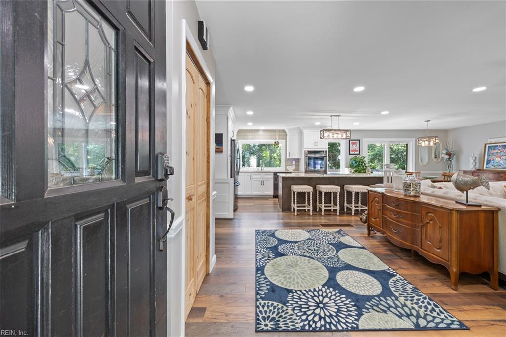 205 Ridgeland DR