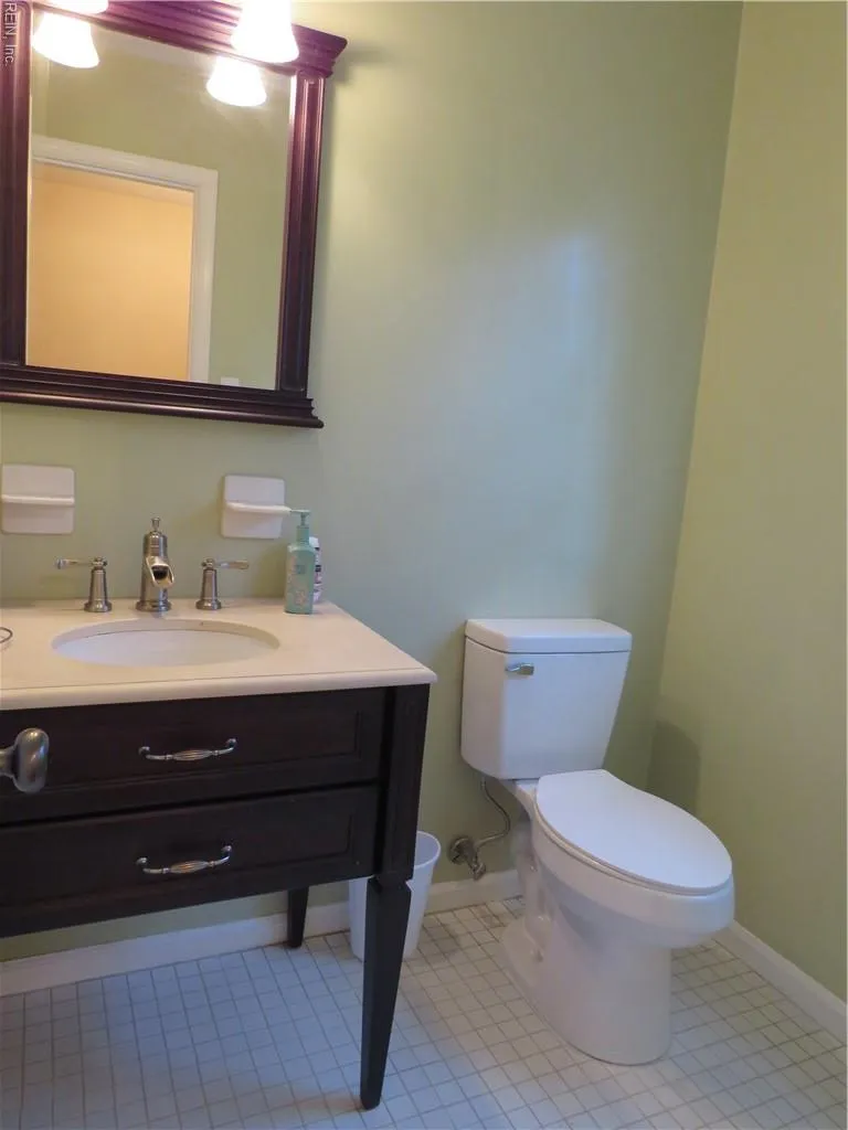 Portsmouth, Virginia 23703, United States, 3 Bedrooms Bedrooms, ,3 BathroomsBathrooms,Residential,Active,11615