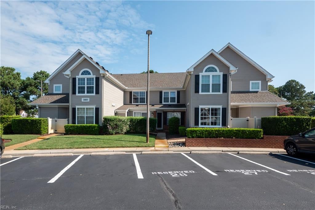 Photo of 3861 Lasalle Drive #101, Virginia Beach, VA 23453 (MLS # 10654728)