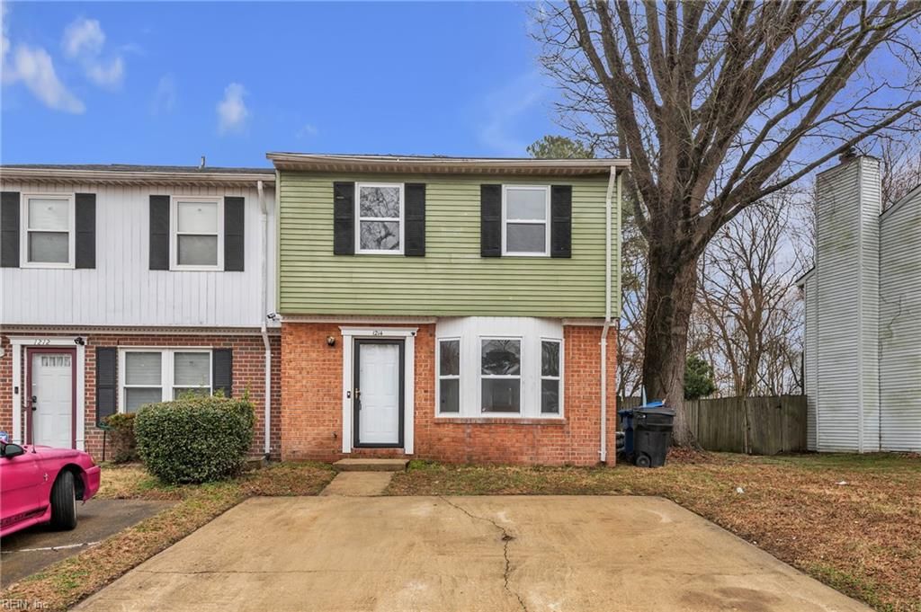 Photo of 1214 Clear Springs Road, Virginia Beach, VA 23464 (MLS # 10622717)