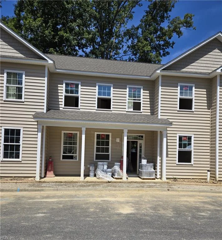 203 Patriots Village Court, West Point, VA, 23181