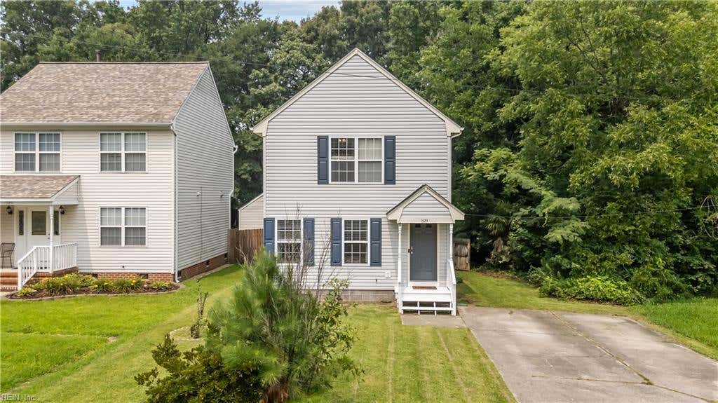Photo of 1323 Oleander Avenue, Chesapeake, VA 23325 (MLS # 10644853)