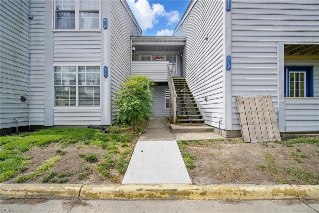 612 Waters DR