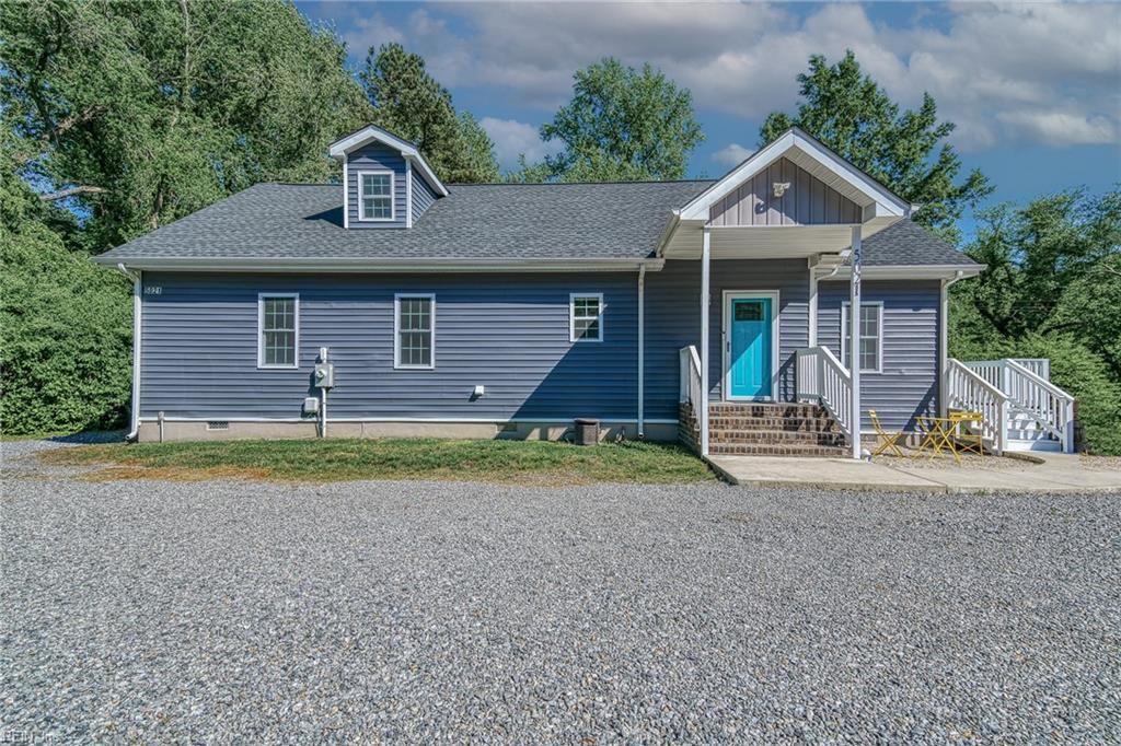 Photo of 5021 John Tyler Memorial Highway, Charles City, VA 23030 (MLS # 10630354)