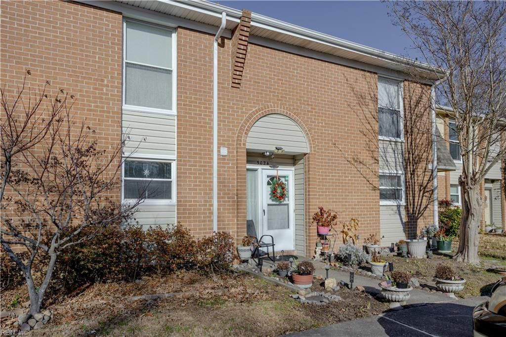 Photo of 5024 Amboy Court, Virginia Beach, VA 23462 (MLS # 10615678)