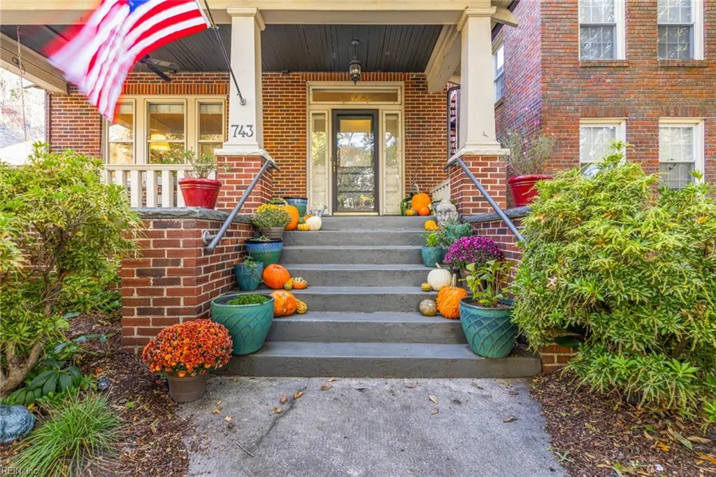 Norfolk, Virginia 23517, United States, 4 Bedrooms Bedrooms, ,4 BathroomsBathrooms,Residential,Active,234138