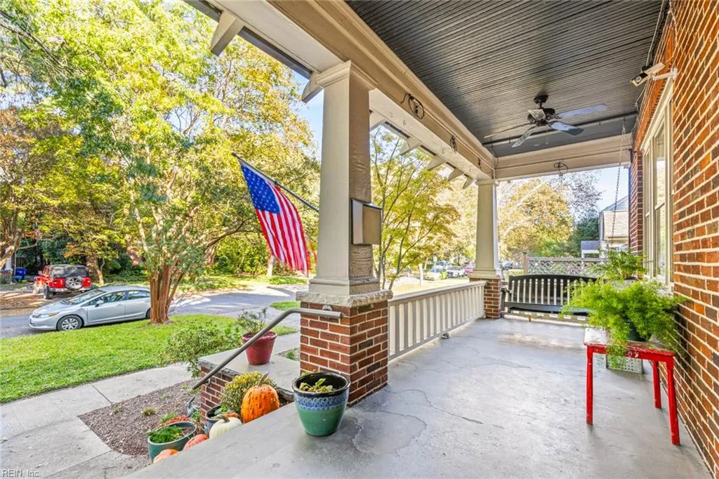 Norfolk, Virginia 23517, United States, 4 Bedrooms Bedrooms, ,4 BathroomsBathrooms,Residential,Active,234138