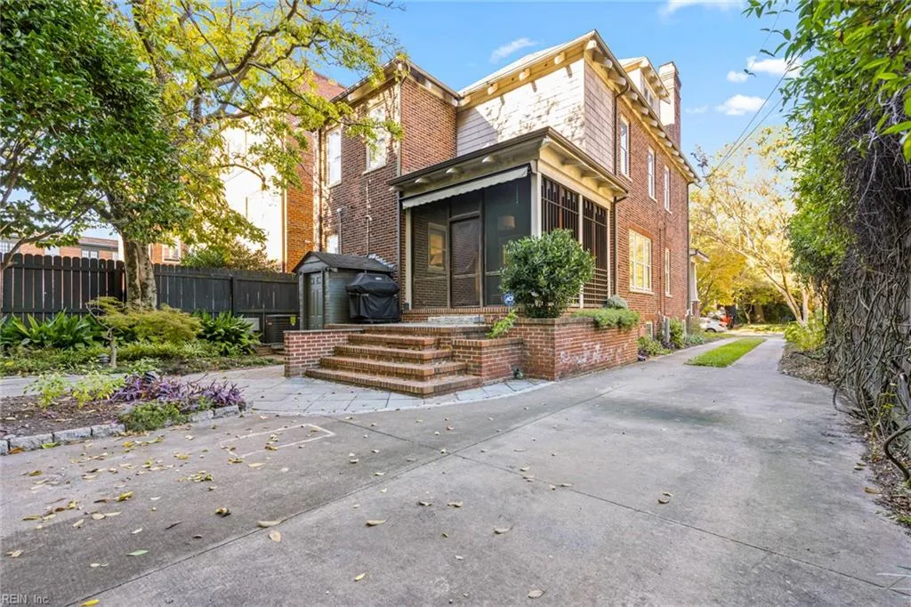 Norfolk, Virginia 23517, United States, 4 Bedrooms Bedrooms, ,4 BathroomsBathrooms,Residential,Active,234138