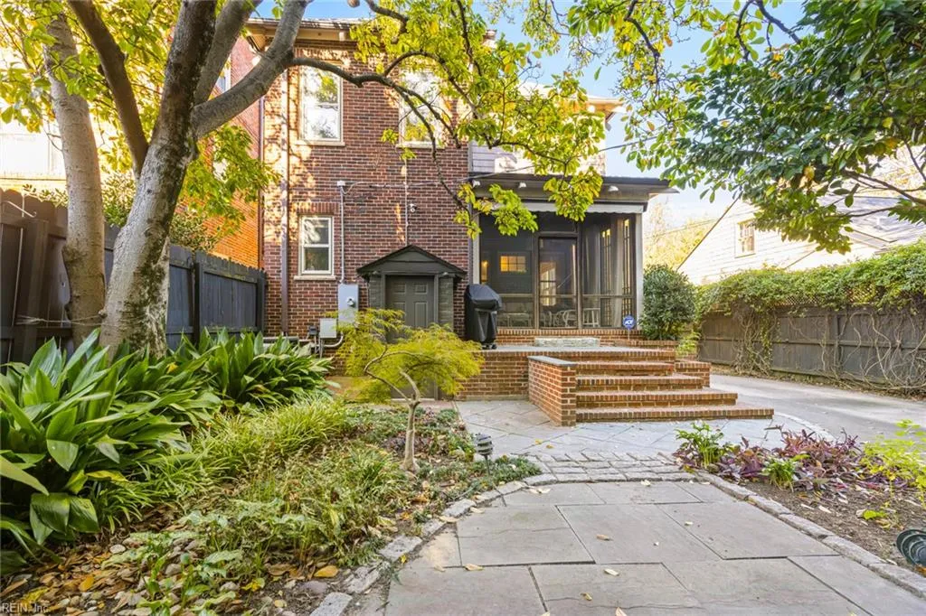 Norfolk, Virginia 23517, United States, 4 Bedrooms Bedrooms, ,4 BathroomsBathrooms,Residential,Active,234138