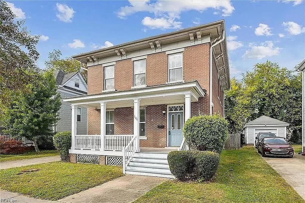 Photo of 220 W 33rd Street, Norfolk, VA 23504 (MLS # 10618234)