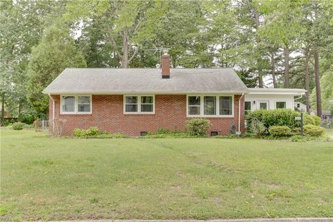 449 Martha Lee DR Hampton VA 23666