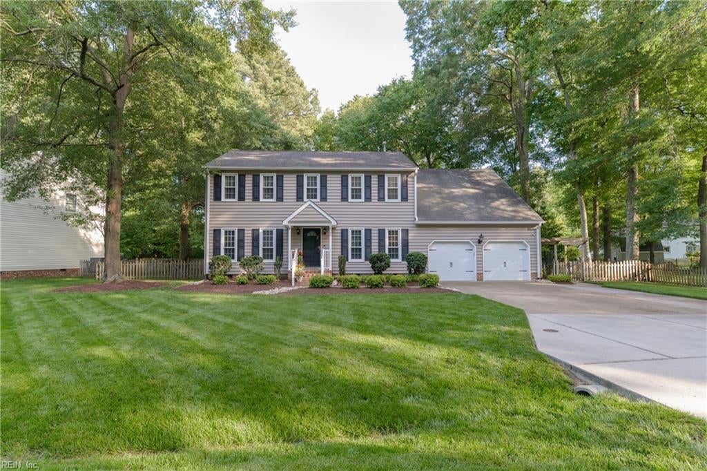 Photo of 602 Lake Dale Way, Yorktown, VA 23693 (MLS # 10645904)