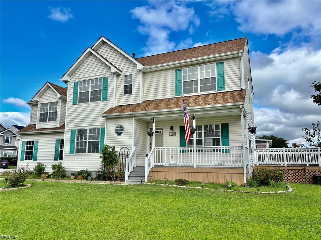 Photo of 301 Lincoln Road, Chesapeake, VA 23320 (MLS # 10614037)