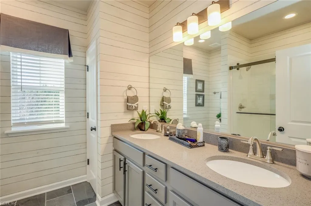 Suffolk, Virginia 23435, United States, 3 Bedrooms Bedrooms, ,3 BathroomsBathrooms,Residential,Active,91779