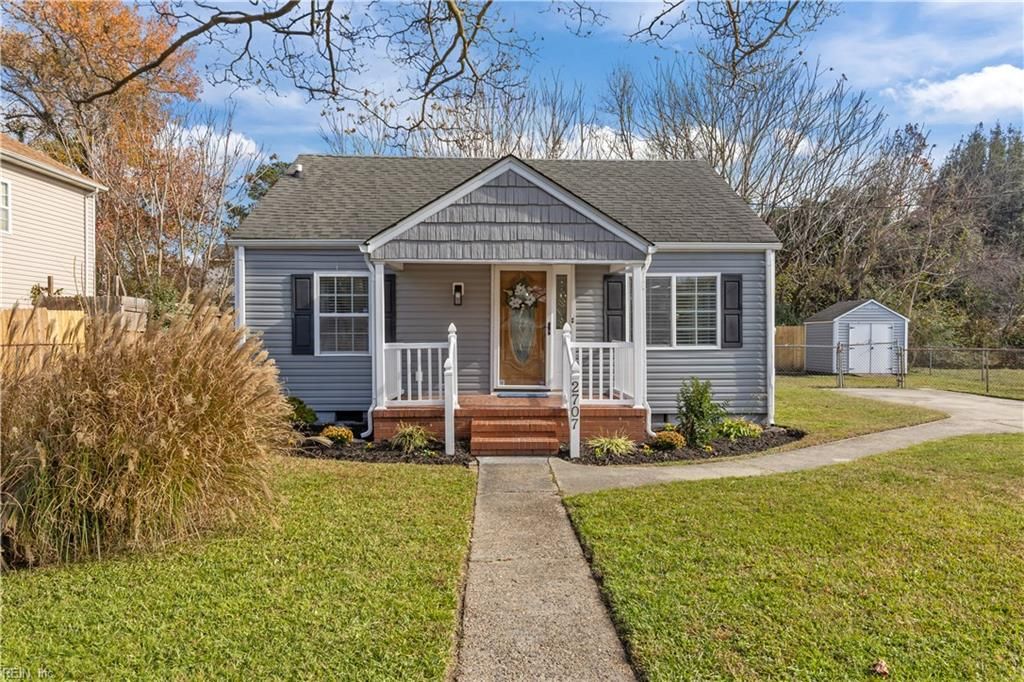 Photo of 2707 Arcadia Avenue, Portsmouth, VA 23704 (MLS # 10612534)