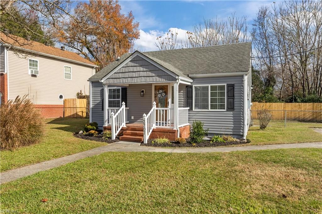 Photo of 2707 Arcadia Avenue, Portsmouth, VA 23704 (MLS # 10612534)