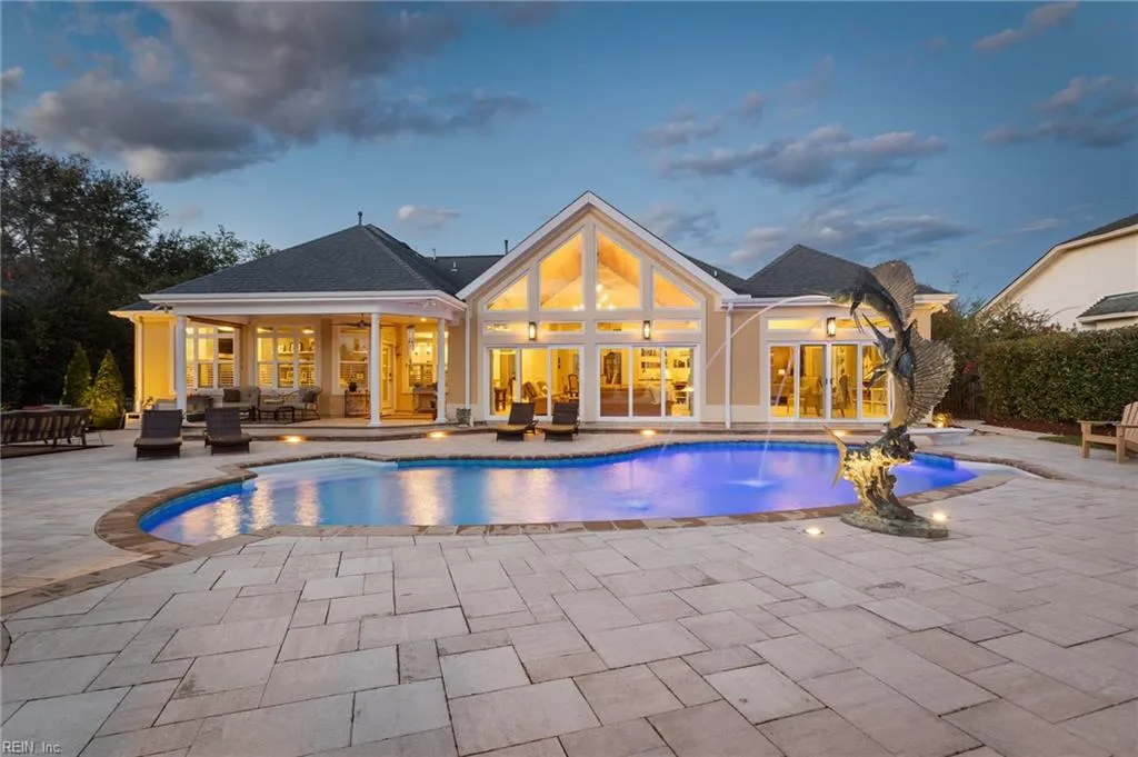 Virginia Beach, Virginia 23456, United States, 5 Bedrooms Bedrooms, ,4 BathroomsBathrooms,Residential,Active,243369