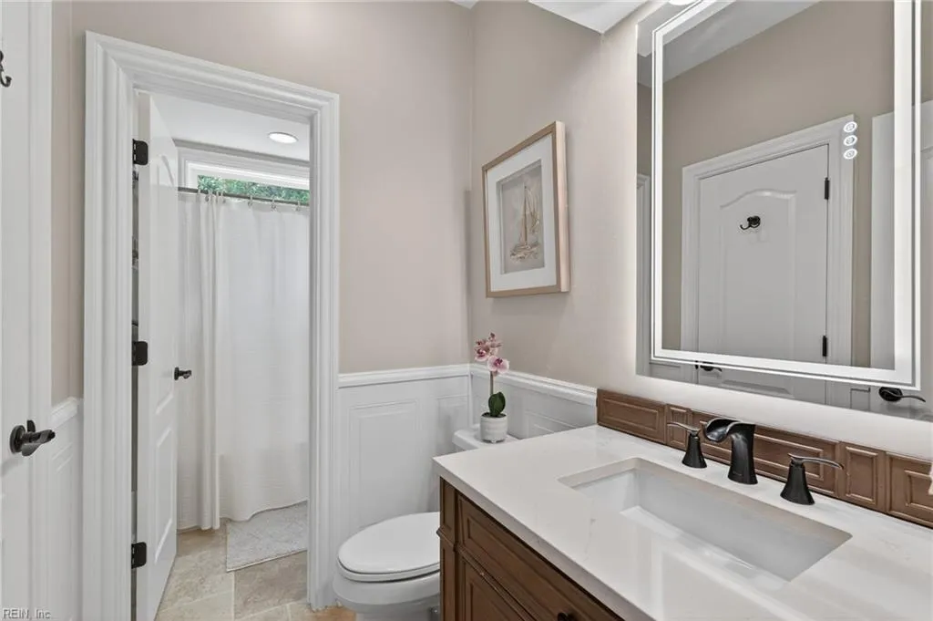 Virginia Beach, Virginia 23456, United States, 5 Bedrooms Bedrooms, ,4 BathroomsBathrooms,Residential,Active,243369