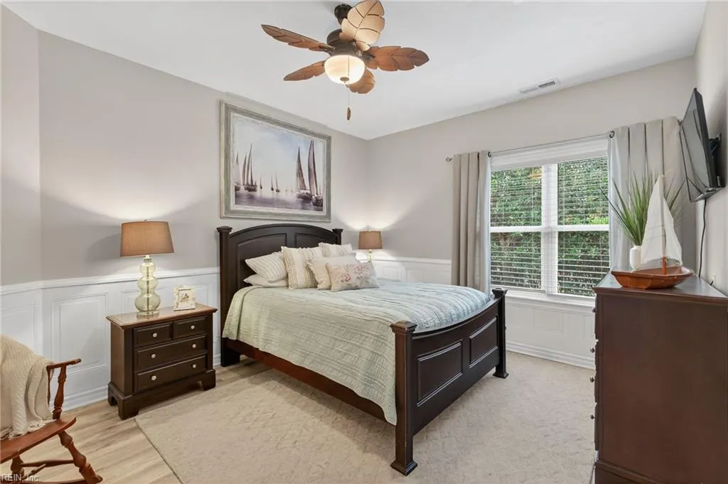 Virginia Beach, Virginia 23456, United States, 5 Bedrooms Bedrooms, ,4 BathroomsBathrooms,Residential,Active,243369