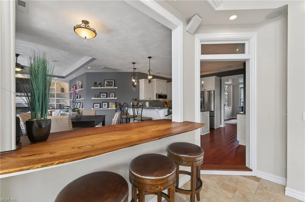 Virginia Beach, Virginia 23456, United States, 5 Bedrooms Bedrooms, ,4 BathroomsBathrooms,Residential,Active,243369