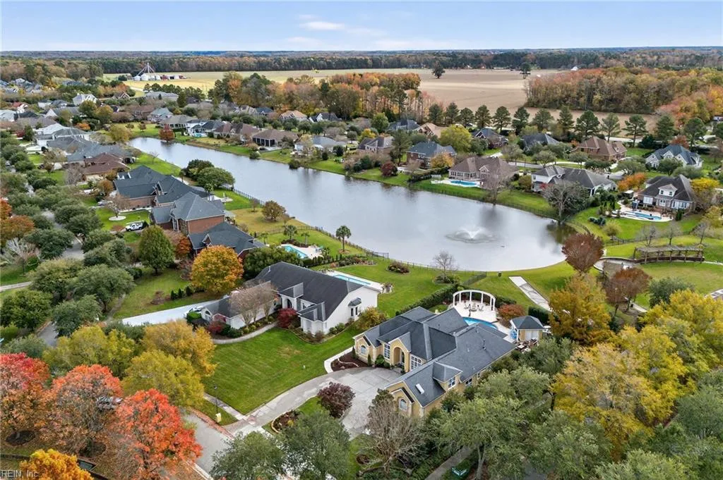 Virginia Beach, Virginia 23456, United States, 5 Bedrooms Bedrooms, ,4 BathroomsBathrooms,Residential,Active,243369