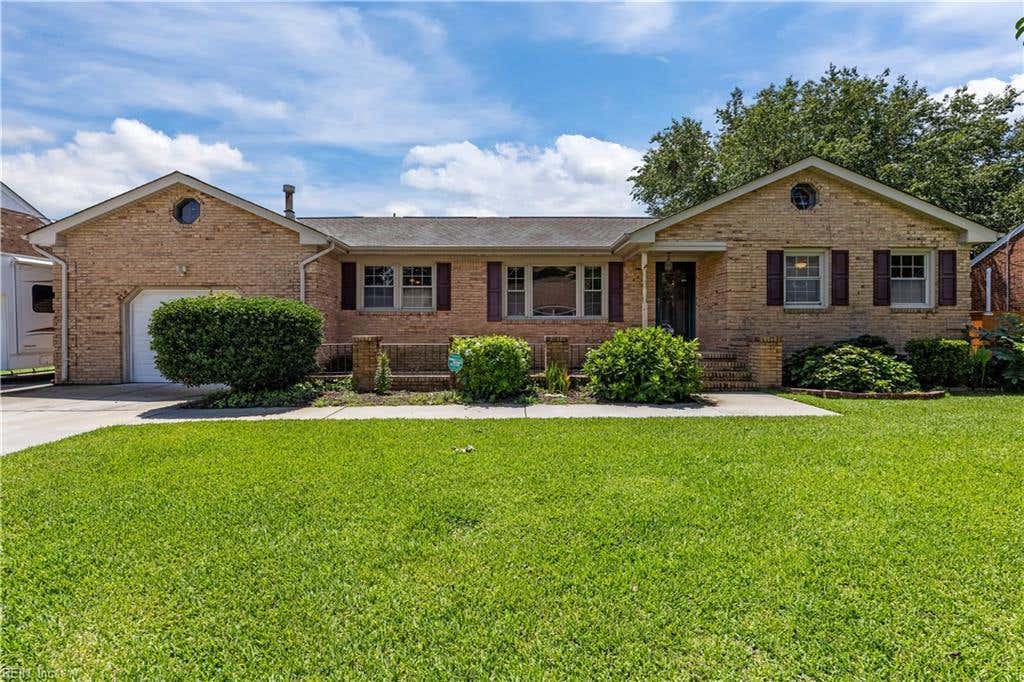 Photo of 5917 Woodhaven Court, Virginia Beach, VA 23464 (MLS # 10648017)