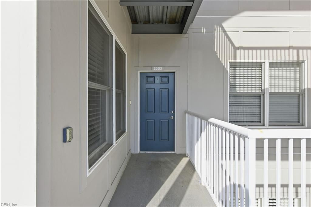 Photo of 2303 William Styron Square S, Newport News, VA 23606 (MLS # 10611856)