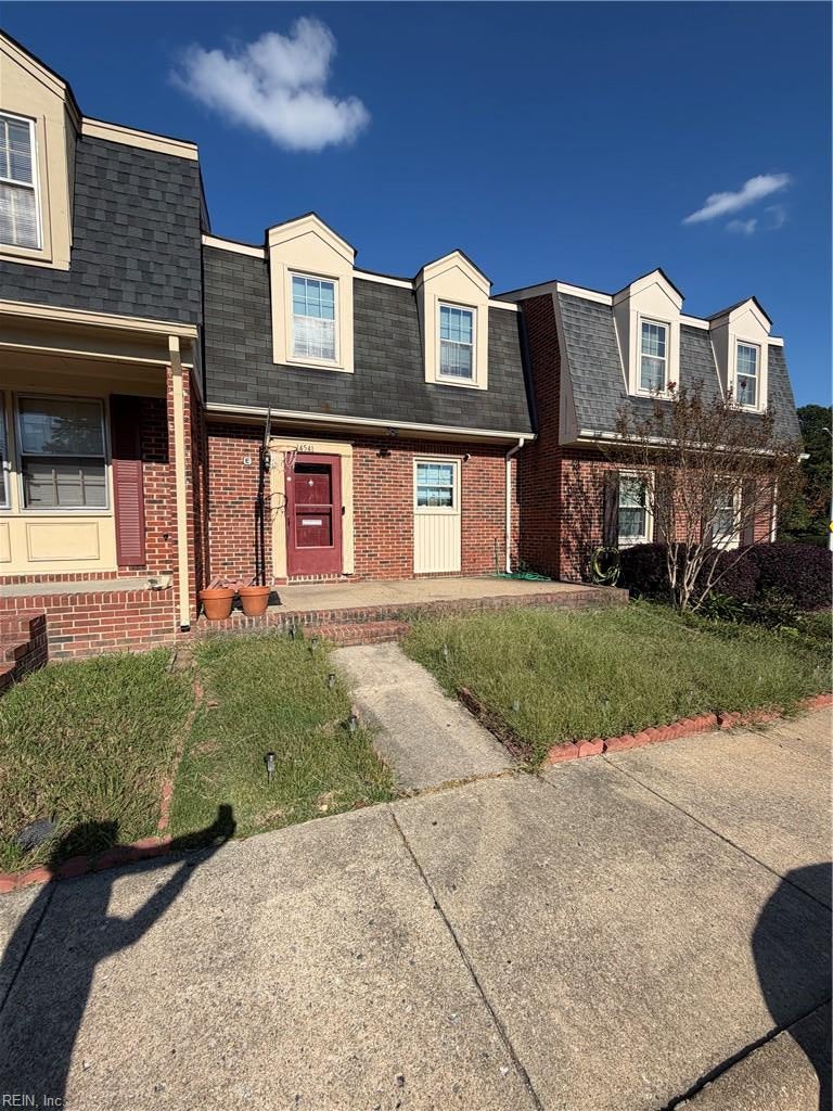 Photo of 14541 Old Courthouse Way #E, Newport News, VA 23608 (MLS # 10656105)