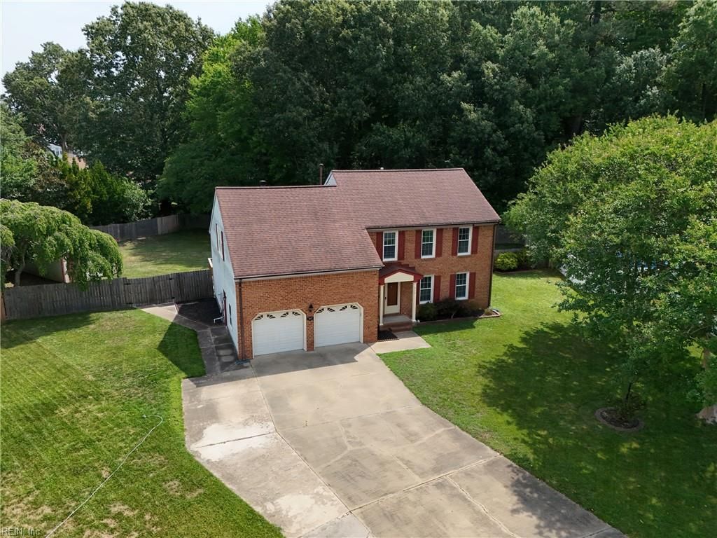 Photo of 517 Three Oaks Drive, Chesapeake, VA 23320 (MLS # 10642066)
