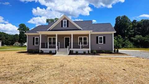 7234 Mumford View DR Hayes VA 23072
