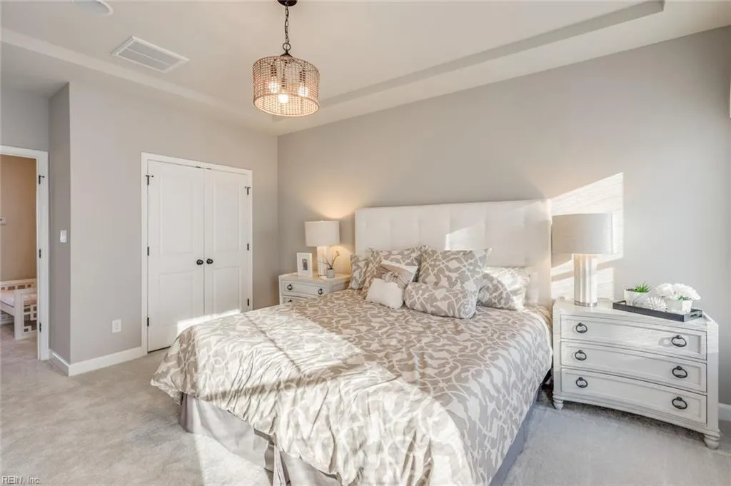 Suffolk, Virginia 23435, United States, 3 Bedrooms Bedrooms, ,3 BathroomsBathrooms,Residential,Pending,11746