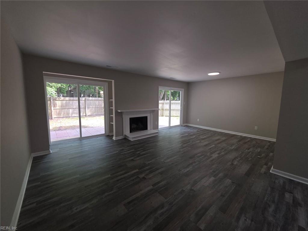 Photo of 12 Glouchester Circle, Chesapeake, VA 23320 (MLS # 10638455)