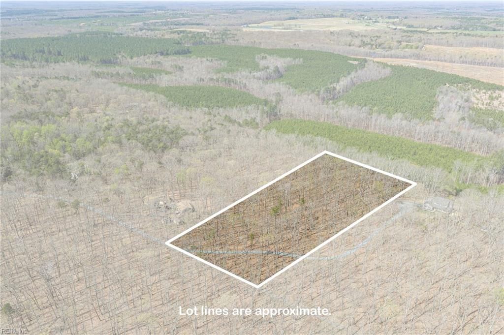 Photo of 40-5-2 Gold Mine Road, Palmyra, VA 22963 (MLS # 10628146)