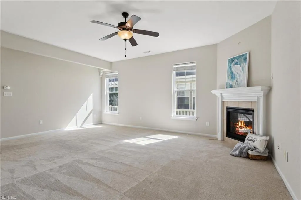 Virginia Beach, Virginia 23462, United States, 3 Bedrooms Bedrooms, ,3 BathroomsBathrooms,Residential,Pending,106429